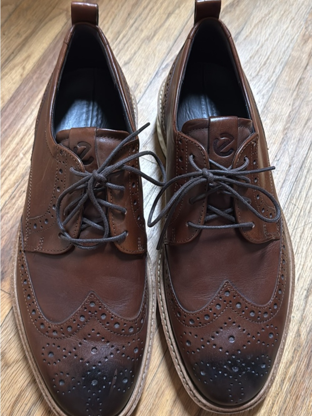 Ecco Brown Leather Wingtip Derby Oxfords